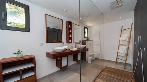 Villa Ride Bedroom 2