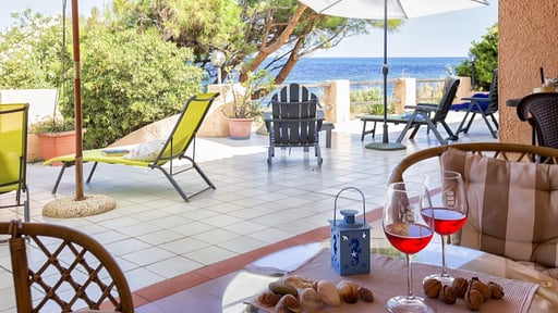 Villa Riva Mare Dining area