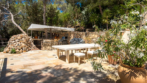 Villa Roca Others