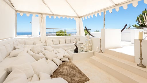 Villa Roca Others
