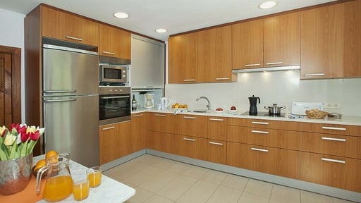 Villa Roina Kitchen
