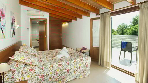 Villa Roina Bedroom 1