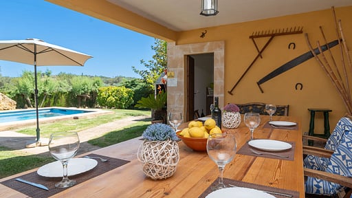 Villa Roma Nou Обеденная зона