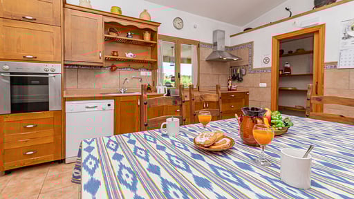 Villa Roma Nou Кухня