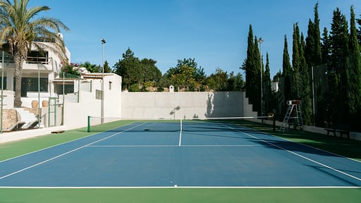 Villa Romero Rafael Tennis court