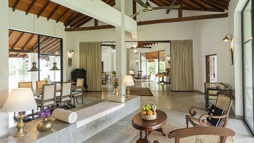Villa Ronnaduwa Living room 1