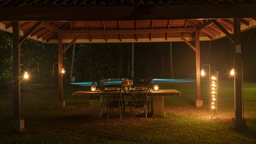 Villa Ronnaduwa Dining area