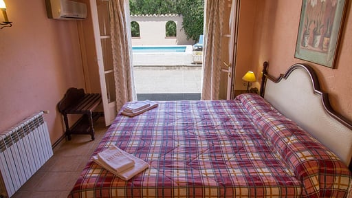 Villa Ros Petit Dormitorio 2