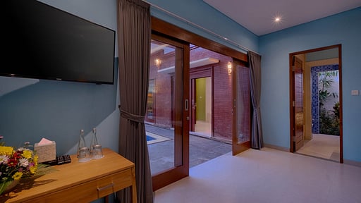 Villa Rosalia 3 Bedroom 1