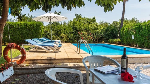 Villa Rose Camee Swimming pool