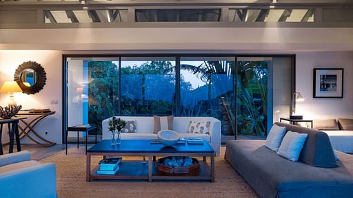 Villa Rose Living room