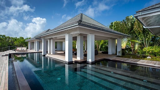 Villa Rose Swimming pool