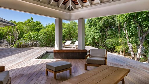 Villa Rose Bedroom 1