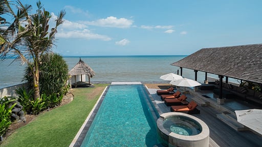 Villa Rosita Klungkung Swimming pool