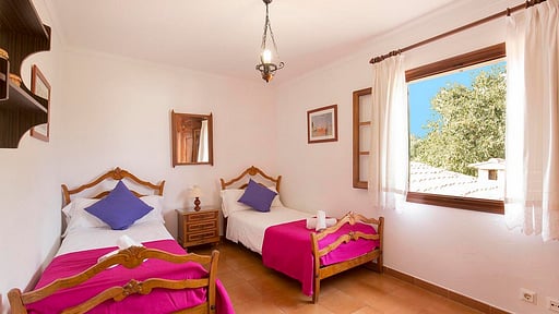 Villa Rosso Corsa Bedroom 3