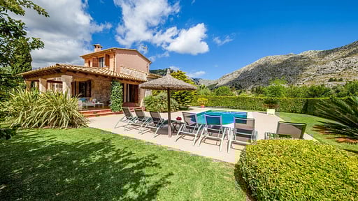 Villa Rostoya Swimming pool