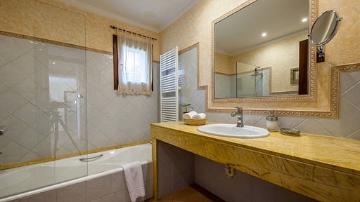 Villa Rostoya Bedroom 2