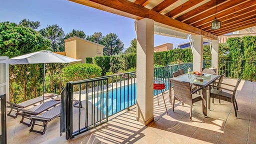 Villa Roure II Piscina