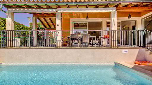 Villa Roure II Piscina