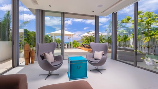 Villa Roxo Living room