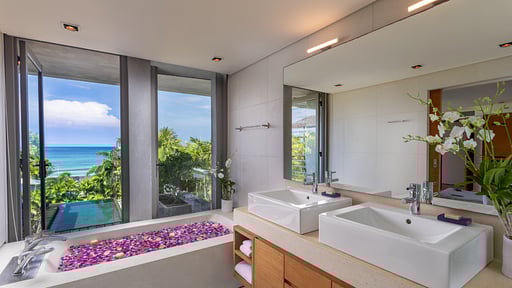 Villa Roxo Bedroom 2