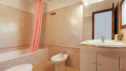 Villa Rufous Bedroom 1