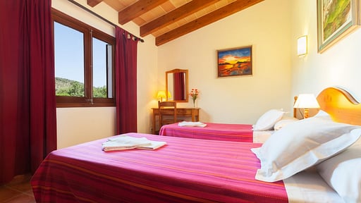Villa Rufous Bedroom 3