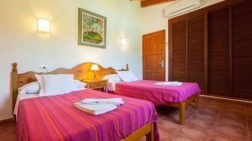 Villa Rufous Bedroom 3