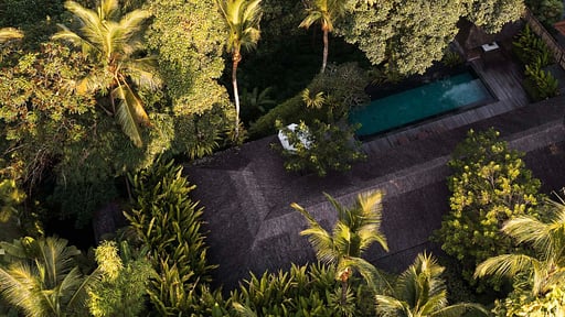 Villa Rumah Hujan Drone pictures