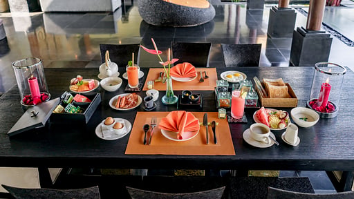 Villa Rumah Lotus Dining area