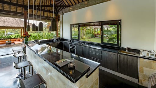 Villa Rumah Lotus Kitchen