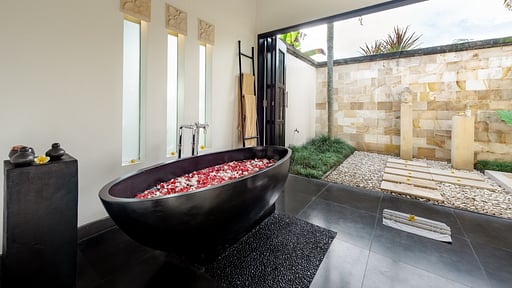 Villa Rumah Lotus Bedroom 1