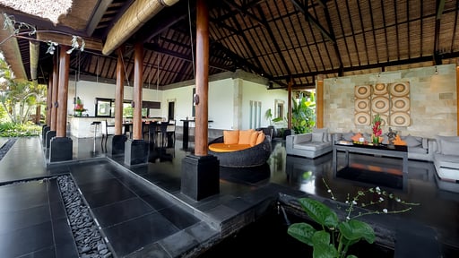 Villa Rumah Lotus Living room