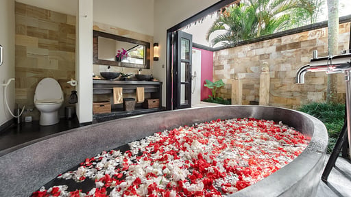 Villa Rumah Lotus Bedroom 2