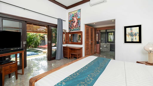 Villa Rumah Madu Bedroom 1