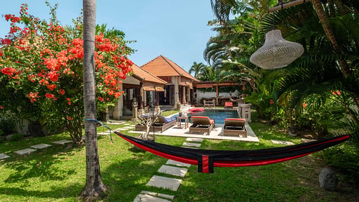 Villa Rumah Madu Garden