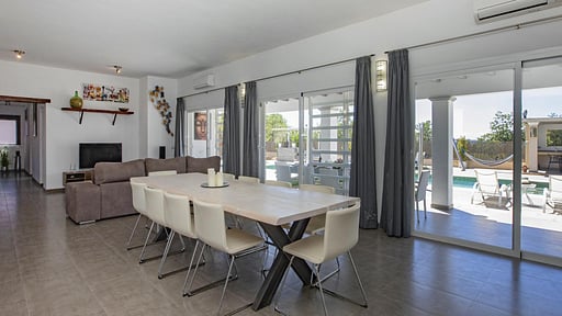 Villa Sa Cabana Dining area