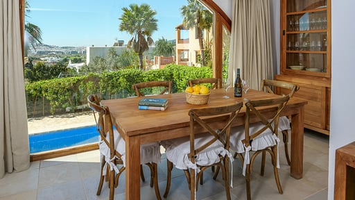 Villa Sa Cigonya Dining area