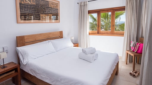 Villa Sa Cigonya Bedroom 2