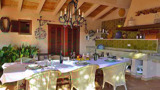 Villa Sa Font Nova Dining area 2