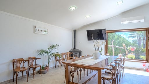 Villa Sa Llar Dining area