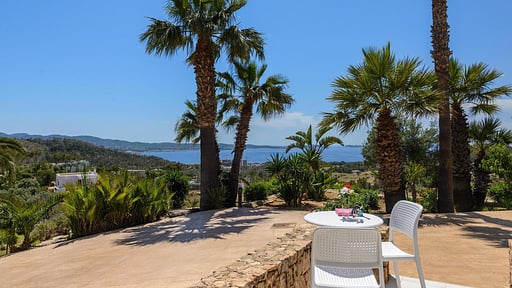 Villa Sa Rota Family Friendly Surroundings
