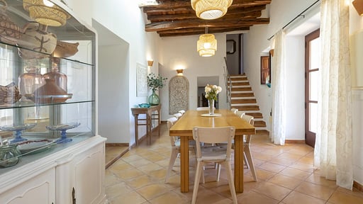Villa Sa Vinya Dining area