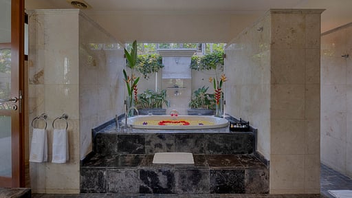 Villa Saba Garden Bedroom 1