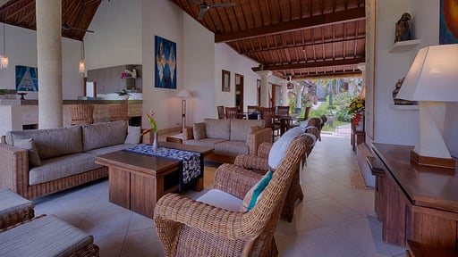 Villa Saba Garden Living room
