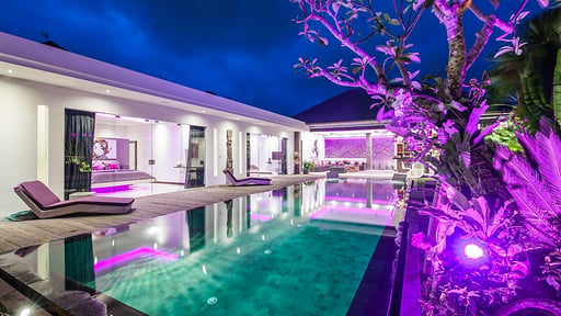 Villa Sadhana Swimming pool