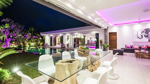 Villa Sadhana Dining area