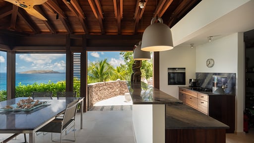 Villa Safari Dining area