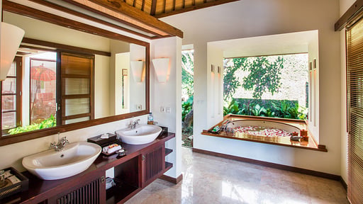 Villa Saffron Bedroom 1