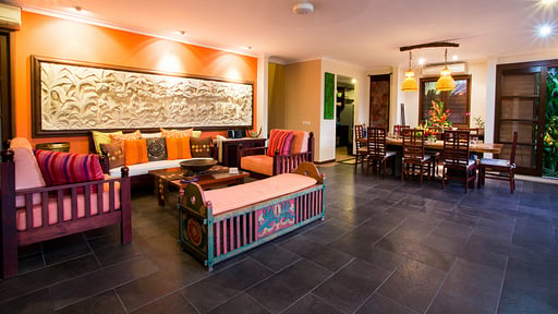 Villa Saffron Living room